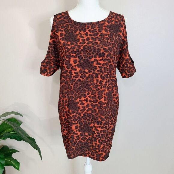 BB Dakota Anthro Red Leopard Cold Shoulder… - Picture 1 of 7
